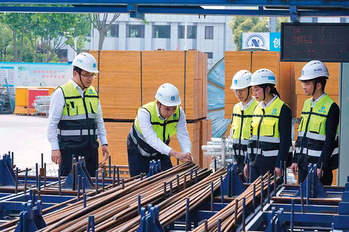 这群新工匠，正在为青春涂抹不一样的色彩——建筑安全课题研究